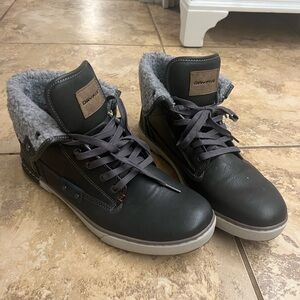 Day five mens size 13 shoes grey NWOT